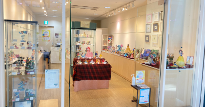 横浜店 店舗情報 ディズニー公認公式ギャラリーエドム 横浜店 店舗情報 ディズニー公認公式ギャラリーエドム